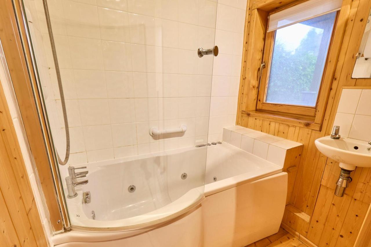ברודסטיירס Host & Stay - Astoria מראה חיצוני תמונה